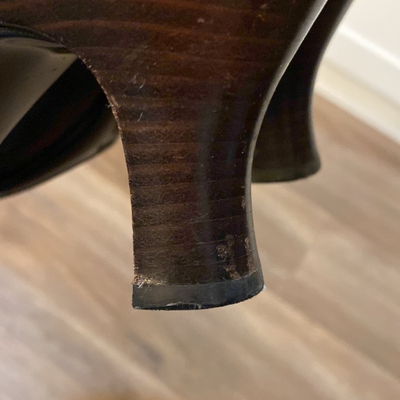 Sofft brown leather T strap heels - Picture 8 of 10